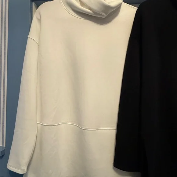 Spanx AirEssentials Turtleneck Tunics (2) - NWOT - Picture 3 of 5